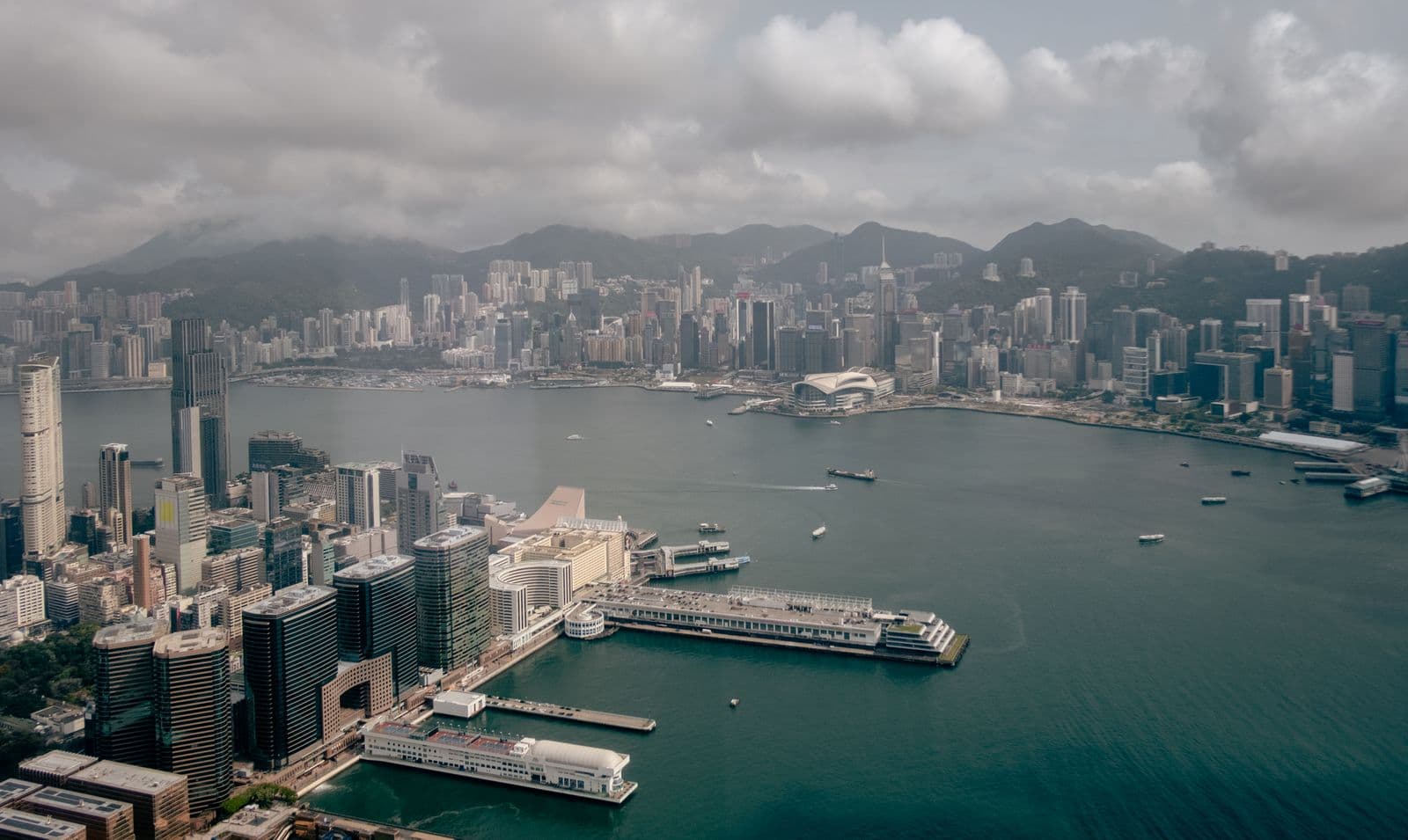 Hong Kong travel packages